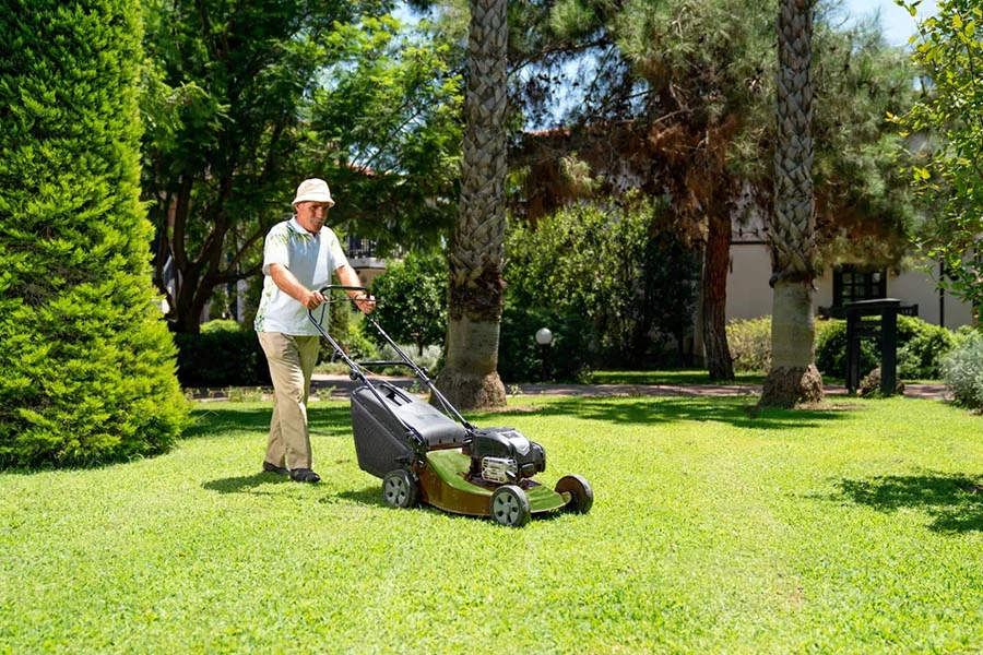 lightweight lawn mower